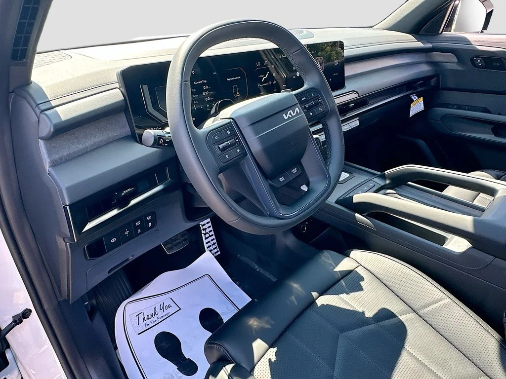 New 2027 Glacial White Pearl Kia X-PRO SX image 9