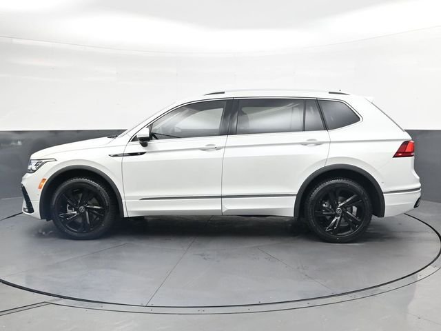 Used 2023 White Volkswagen 2.0T SEL R-Line image 8