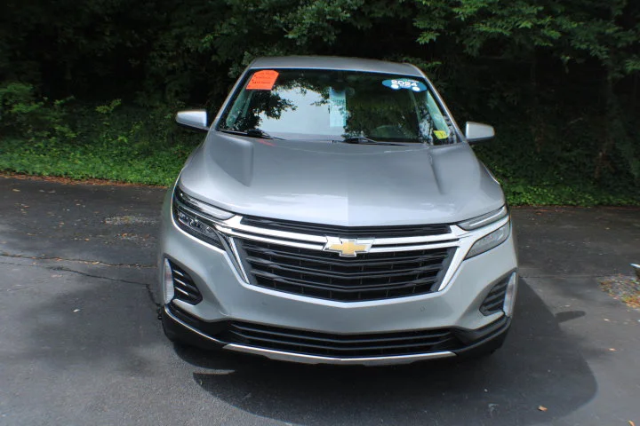 Used 2024 Sterling Gray Metallic Chevrolet LT image 16
