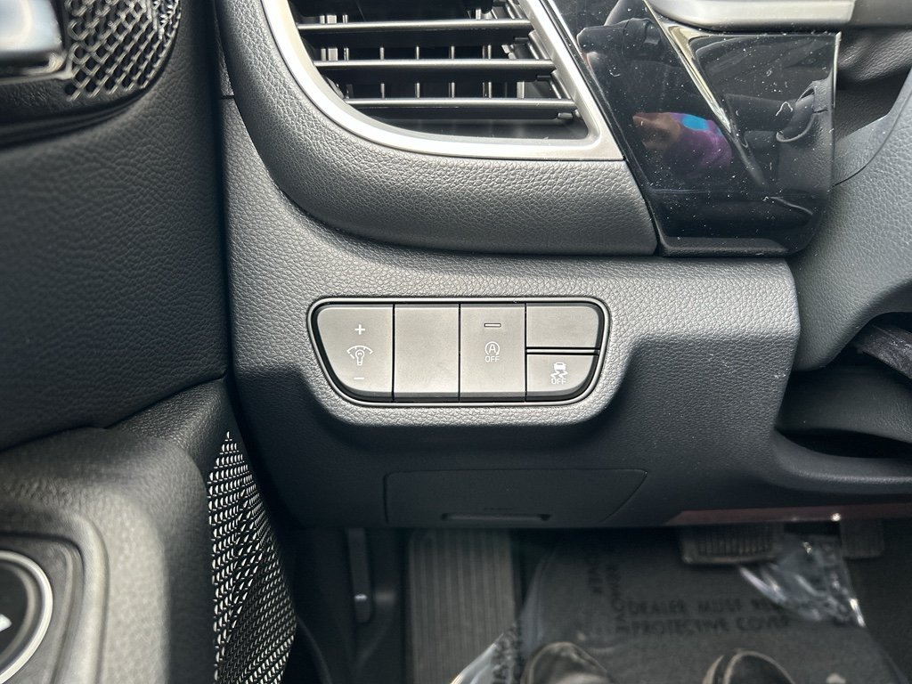 New 2026 Clear White / Black Roof Kia S image 26