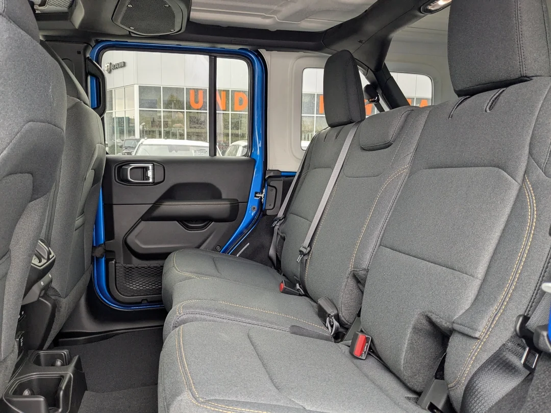 New 2025 Blue Jeep Sahara - - 4x4 - Adaptive Cruise - 12.3inch Display - Blind Spot Mon & More! image 24