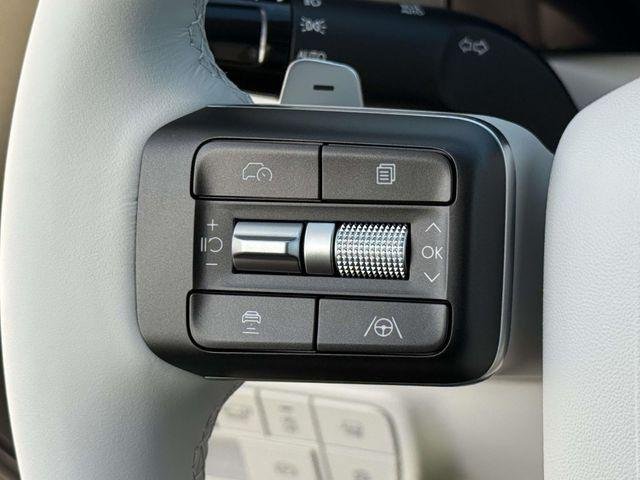 New 2026 White Hyundai SEL AWD image 23