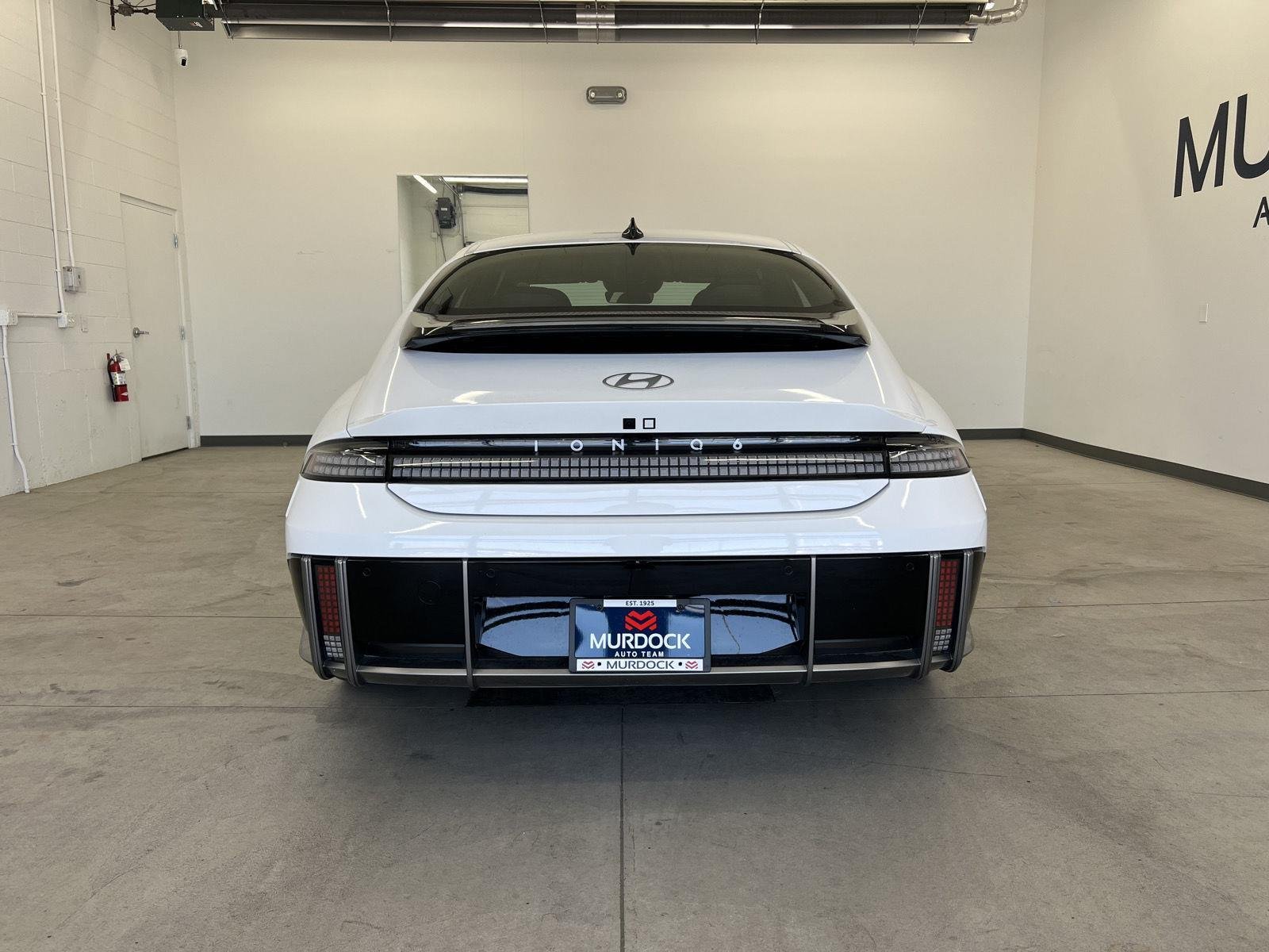 2025 Hyundai IONIQ 6 SE - Photo 3