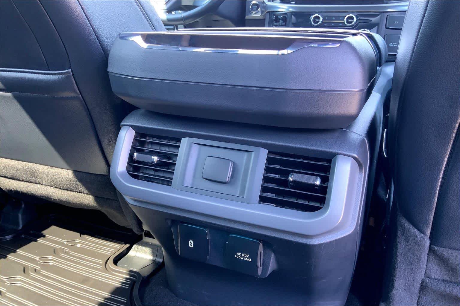 Used 2024 Agate Black Ford LARIAT image 36