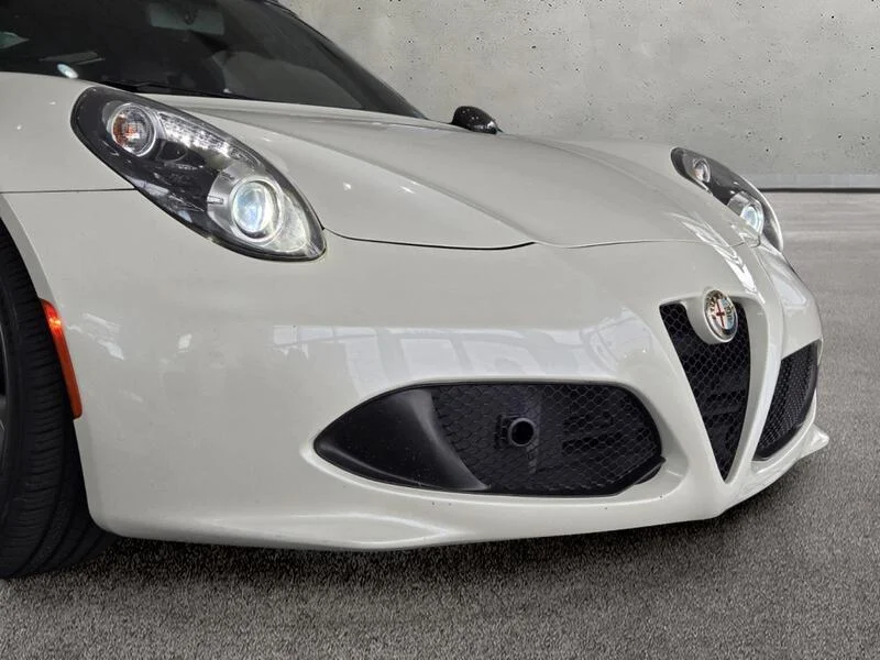 Used 2015 White Alfa Romeo 2DR CPE image 8
