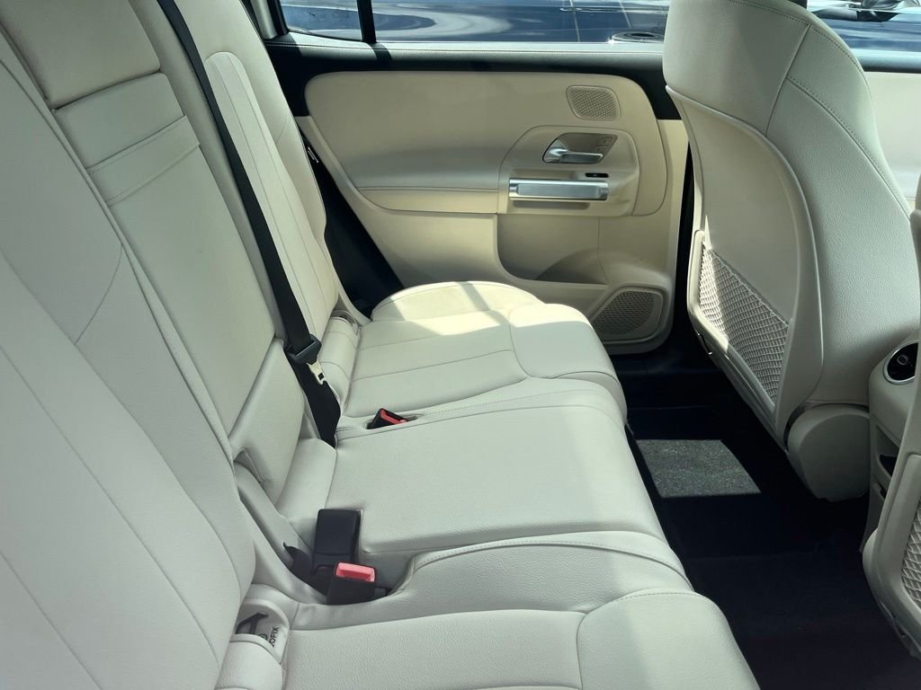 Certified Used 2026 White Mercedes-Benz GLB 250 image 9