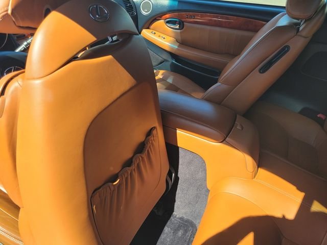 Used 2006 White Lexus 430 image 14