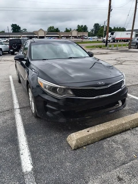 Used 2016  Kia EX image 2