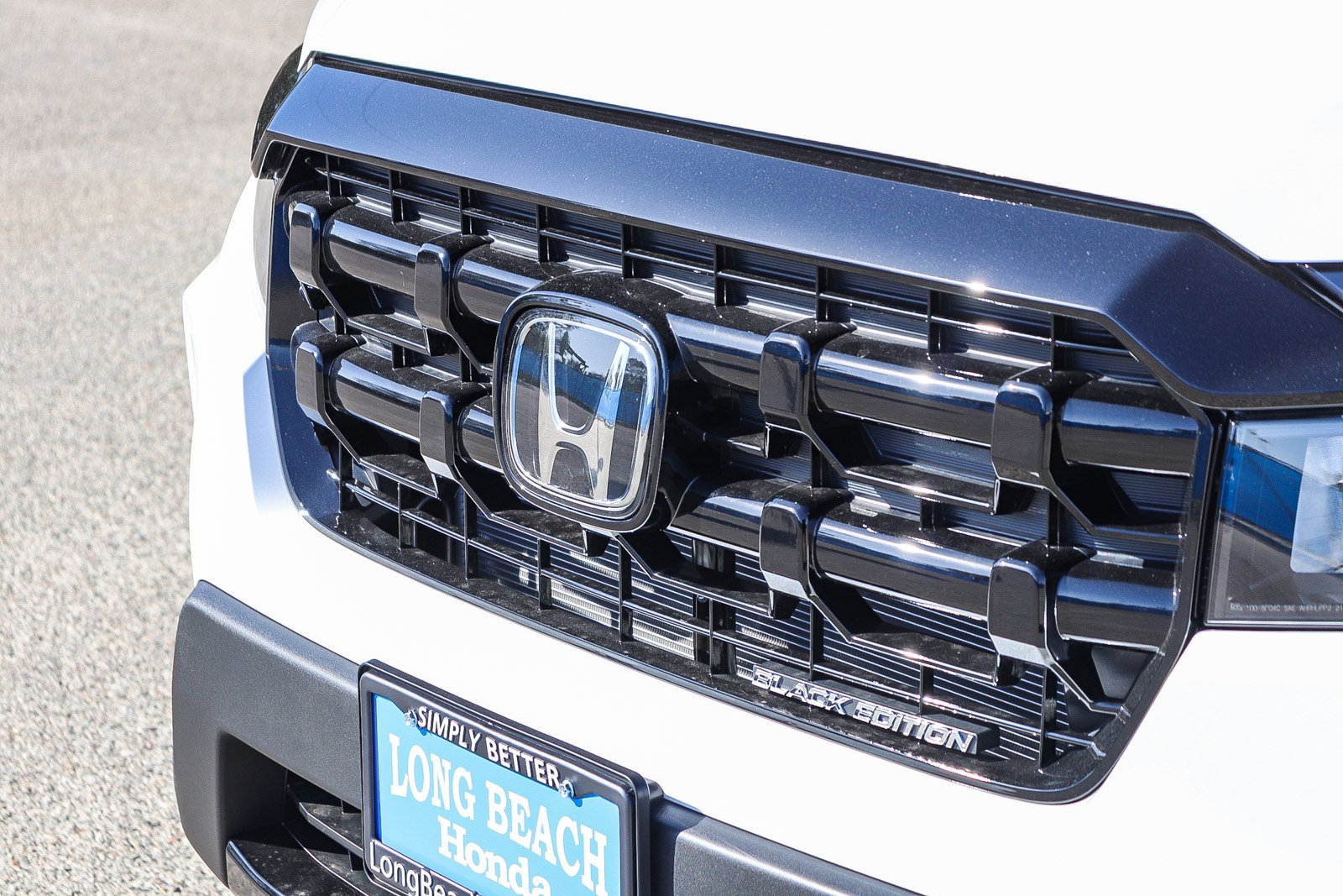 New 2026 Platinum White Pearl Honda Black Edition image 5
