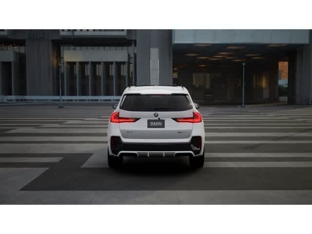 New 2026 Alpine White BMW xDrive28i image 5