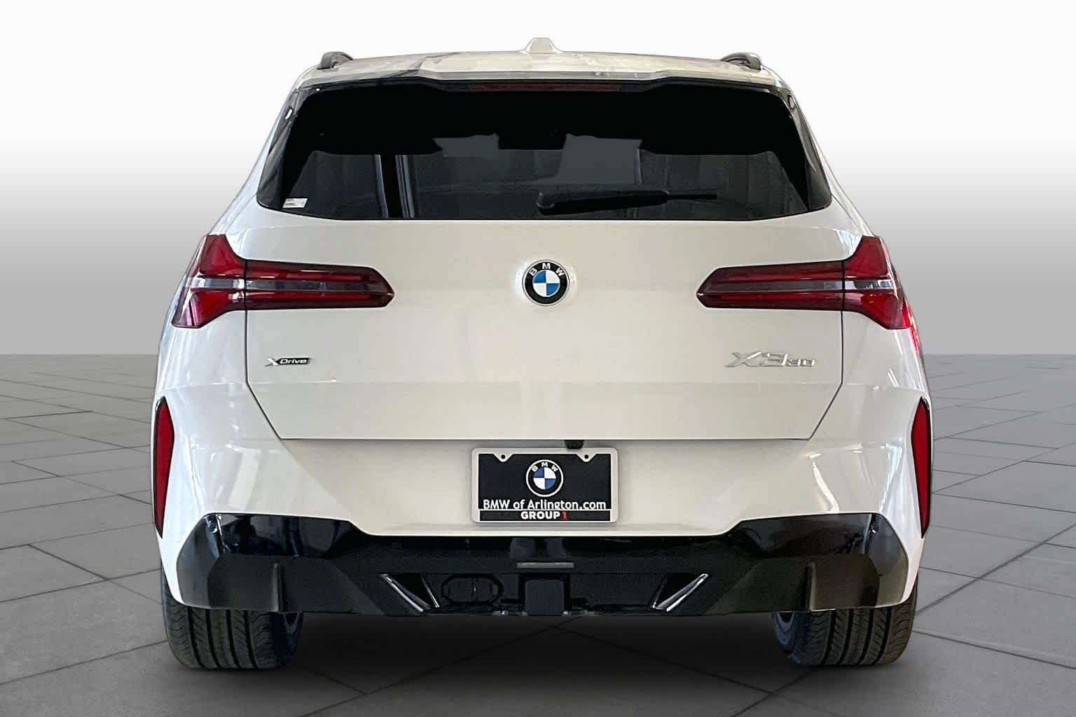 New 2026 Alpine White BMW 30 xDrive image 4