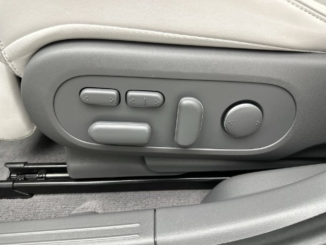 2024 Hyundai IONIQ 5 Limited - Photo 12