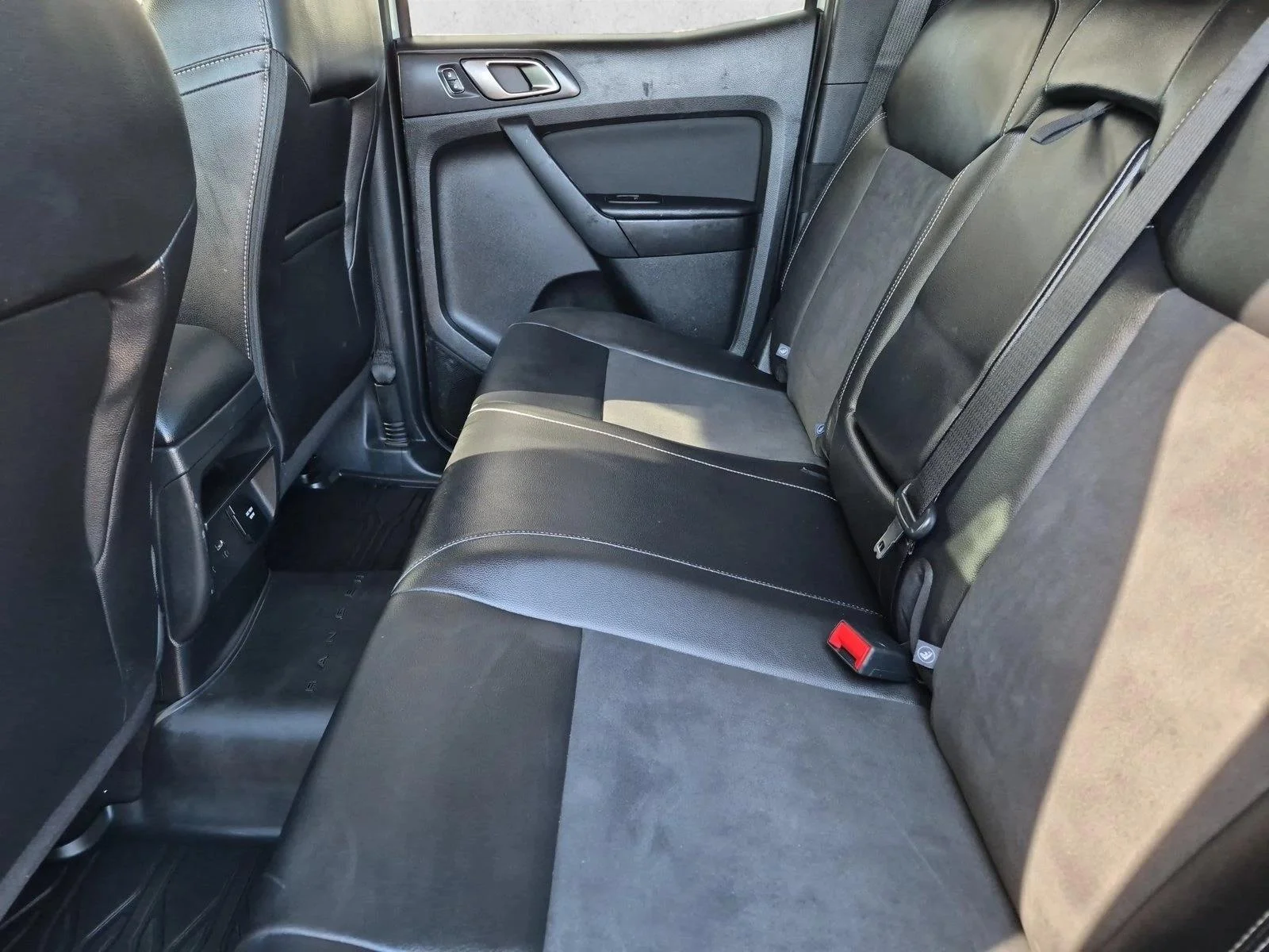 Used 2022 Cactus Gray Ford XLT image 21