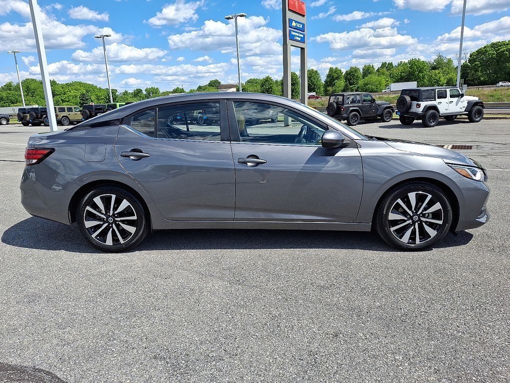 Used 2023 Gray Nissan SV image 8