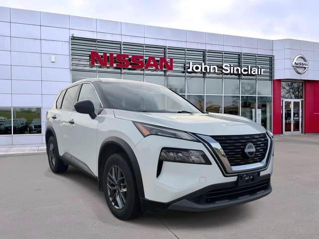 Certified Pre-Owned Nissan Cars For Sale in Cape Girardeau, MO