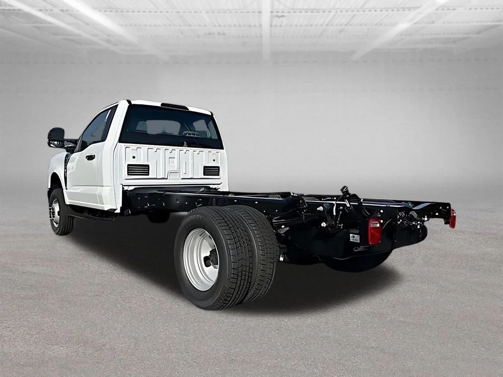 New 2026 White Ford XL image 7