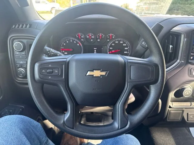 Used 2022 Blue Chevrolet Custom image 18