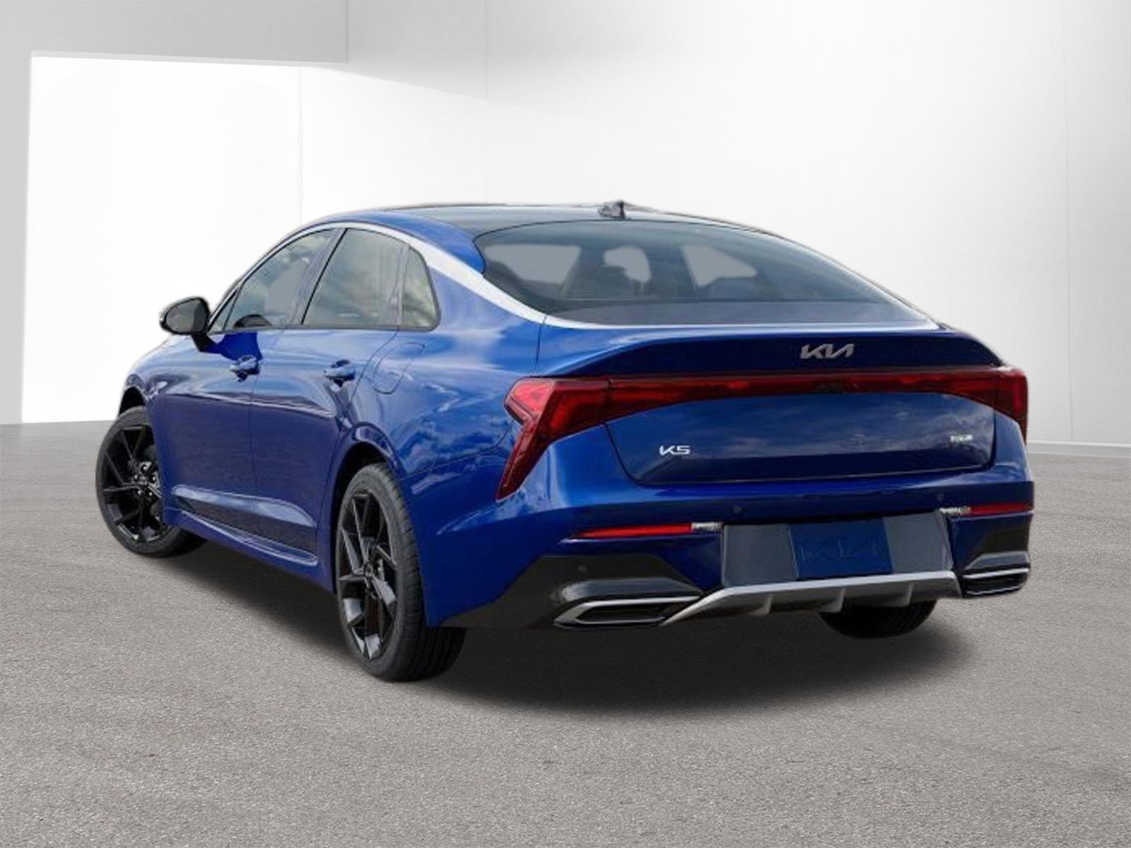 2026 Kia K5 GT-Line - Photo 2