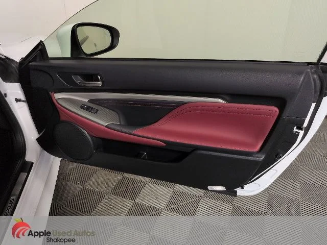Used 2016 White Lexus 300 image 32