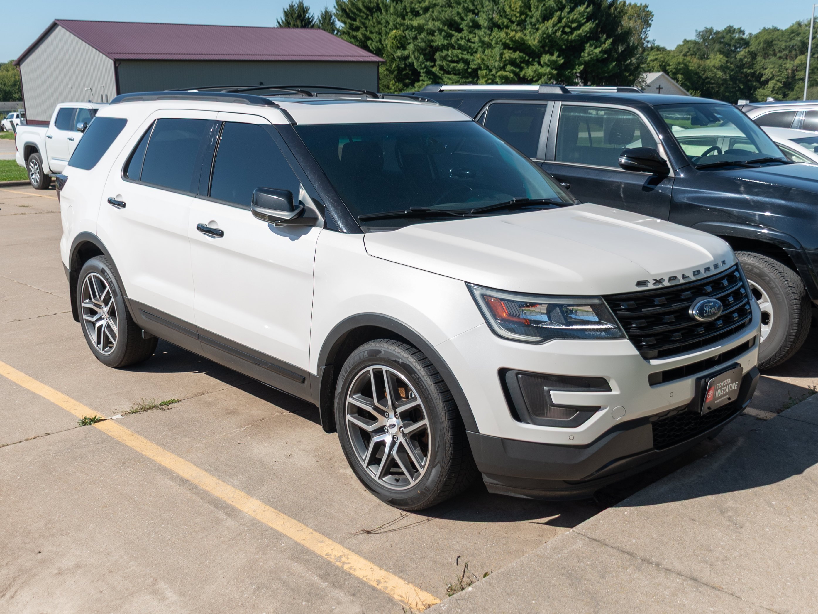 2017 Ford Explorer Sport