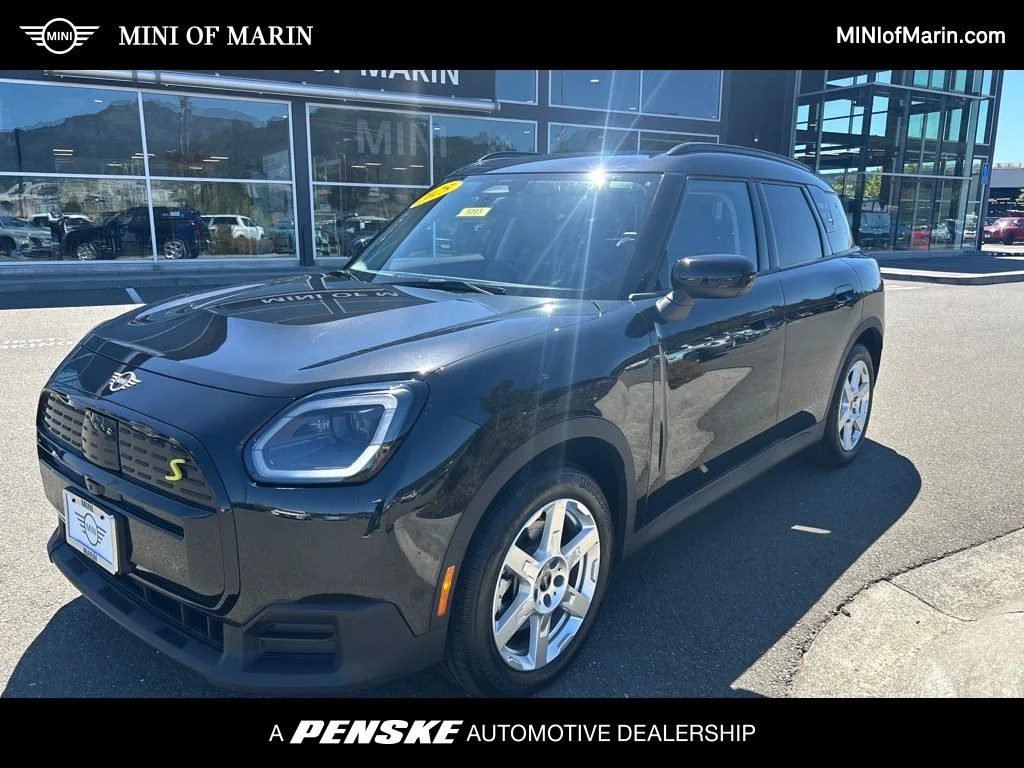 Used 2025 Midnight Black II Metallic MINI Iconic image 1