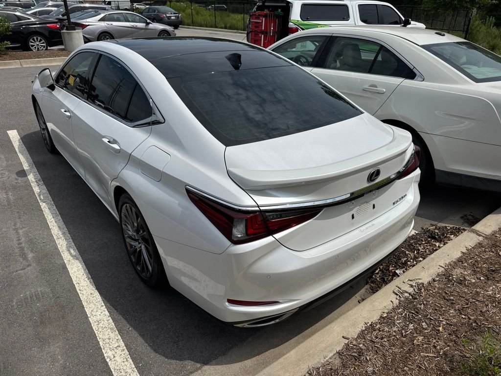 Used 2024 White Lexus 350 Ultra Luxury image 4