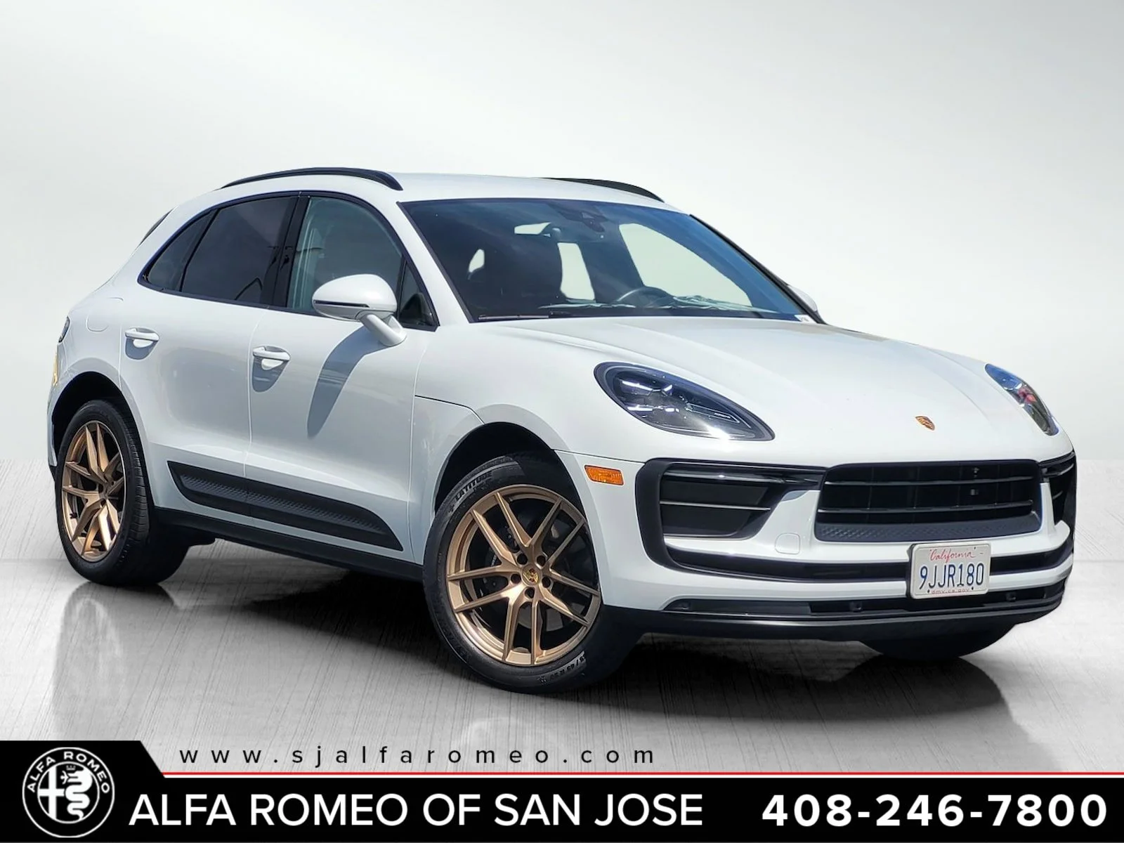 2022 Porsche Macan