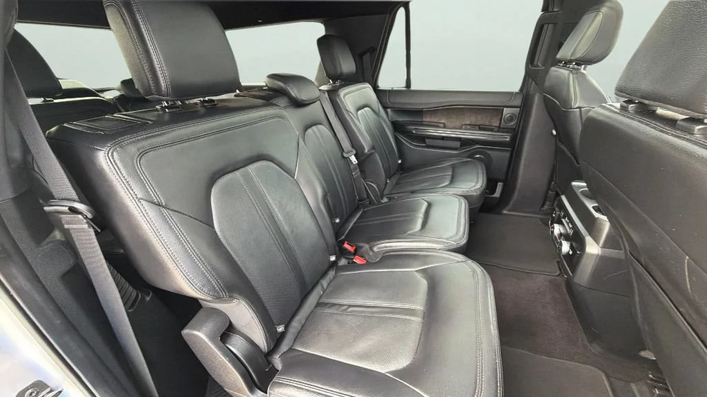 Used 2021 Silver Ford Limited MAX image 33