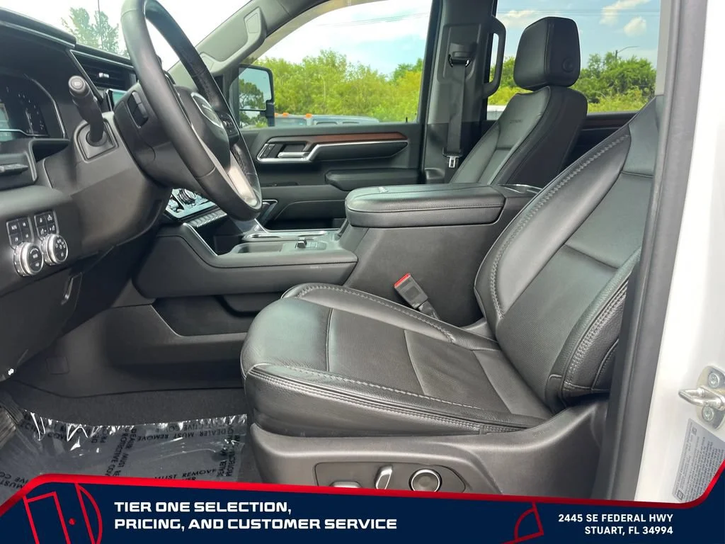 Used 2024 Summit White GMC Denali image 9