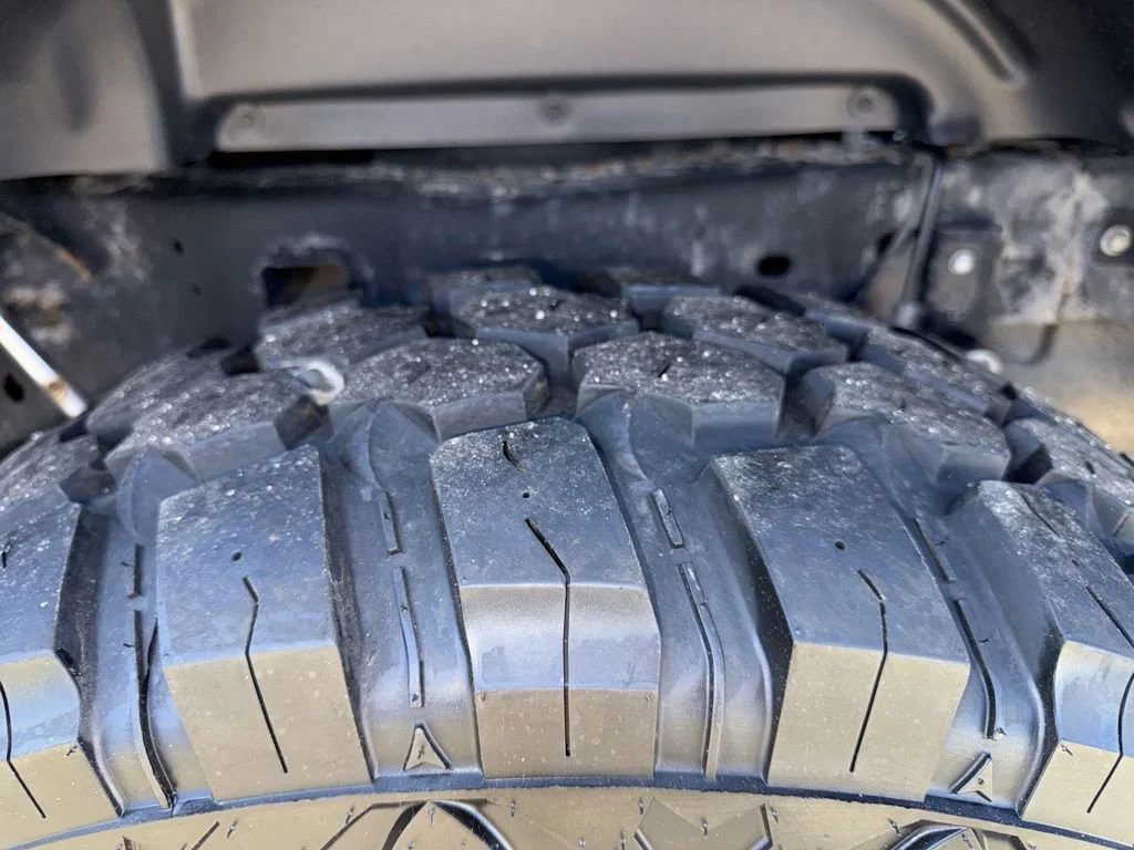 Used 2020  Jeep Sport image 34