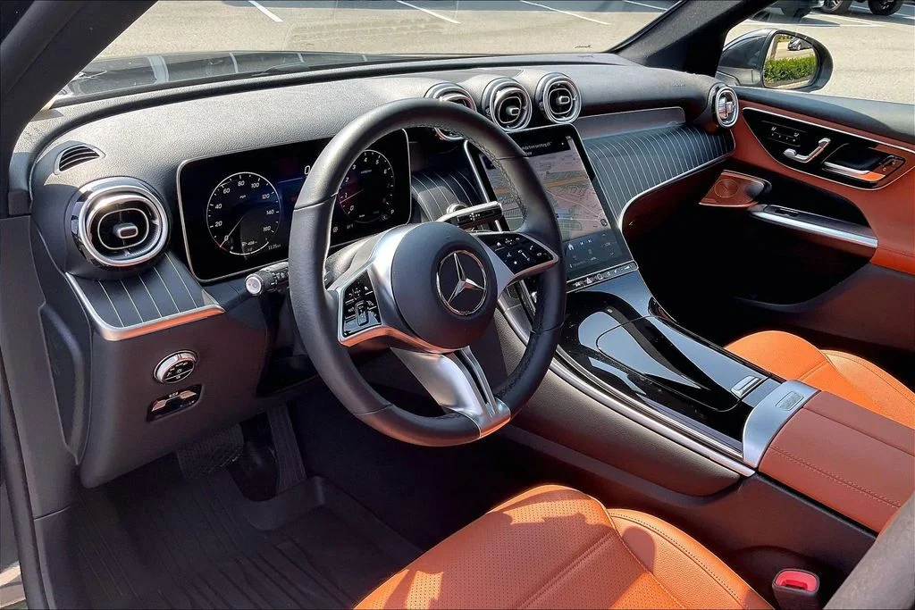 2026 Mercedes-Benz GLC Base - Photo 11