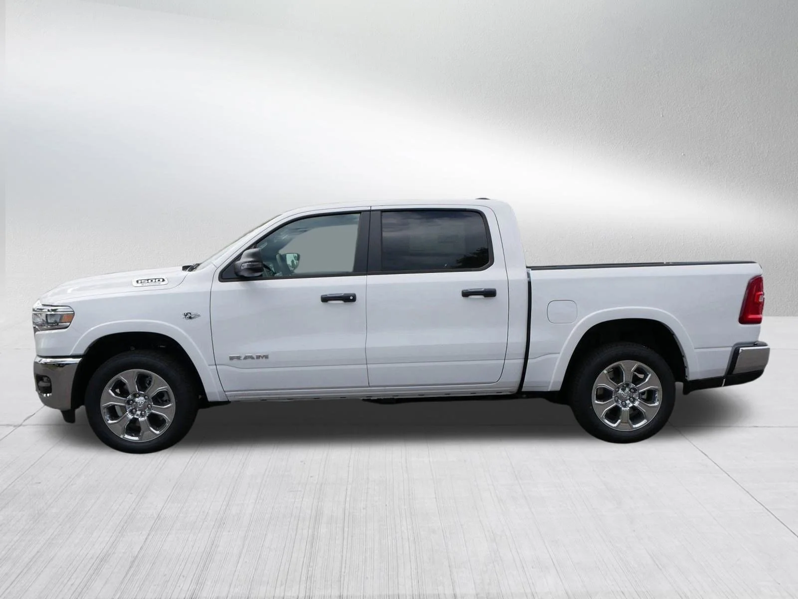 New 2026 Bright White Clear-Coat Exterior Paint RAM Big Horn image 4