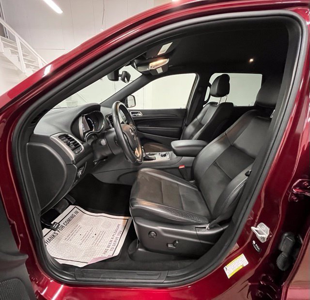 Used 2022 Red Jeep Laredo X image 22