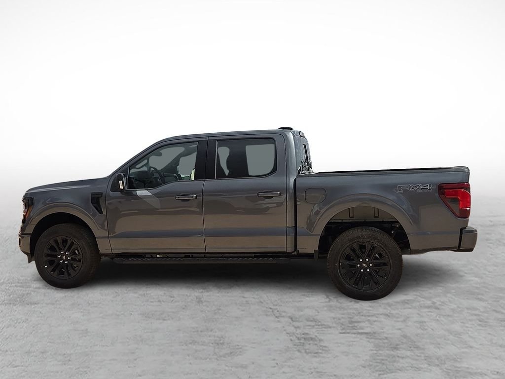 New 2026 Carbonized Gray Metallic Ford XLT image 6