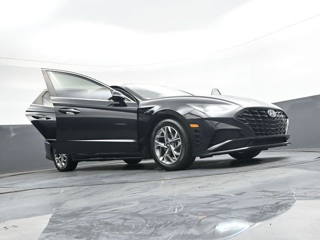 Used 2020 Black Hyundai SEL image 42