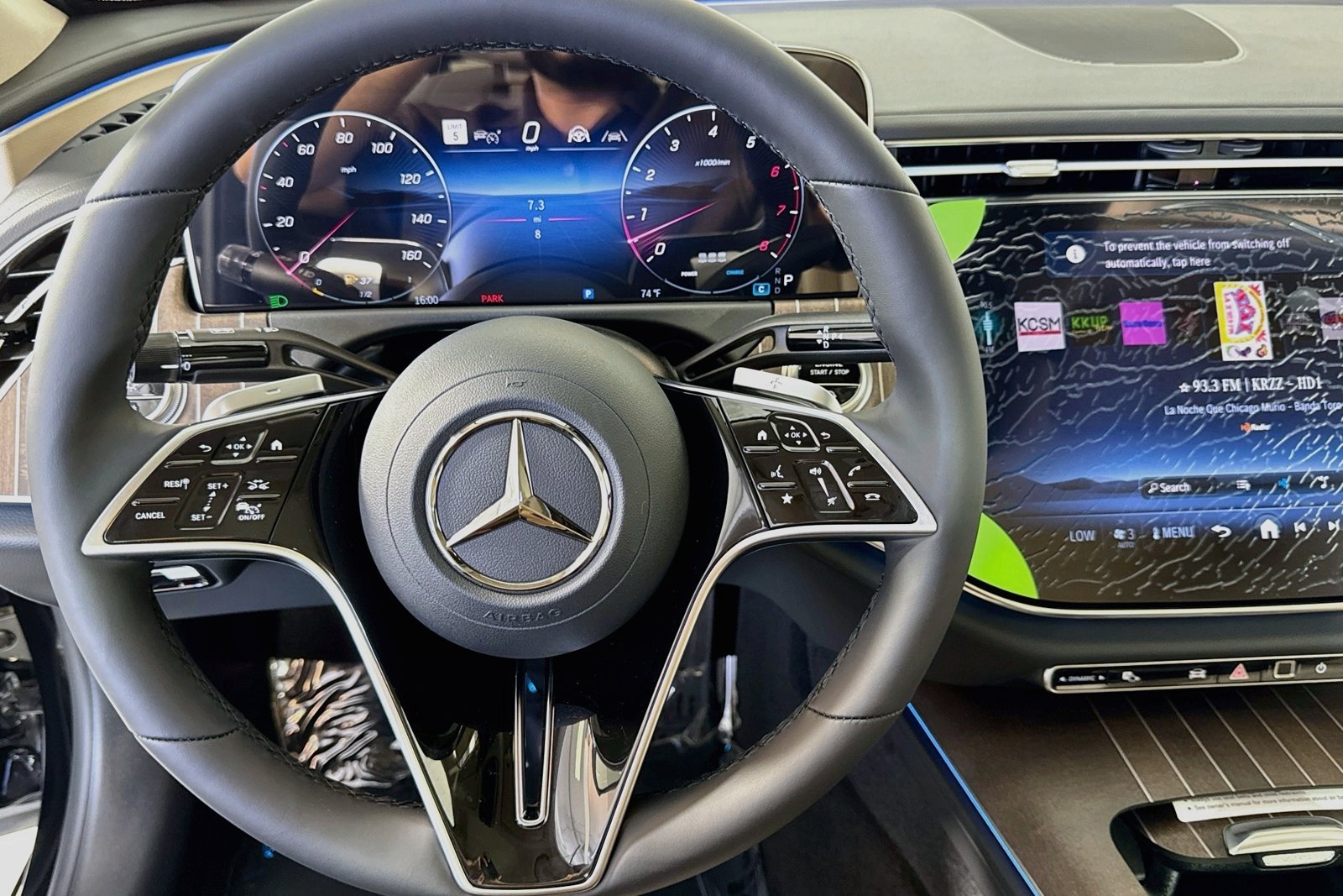 New 2027 Black Mercedes-Benz E 450 image 11