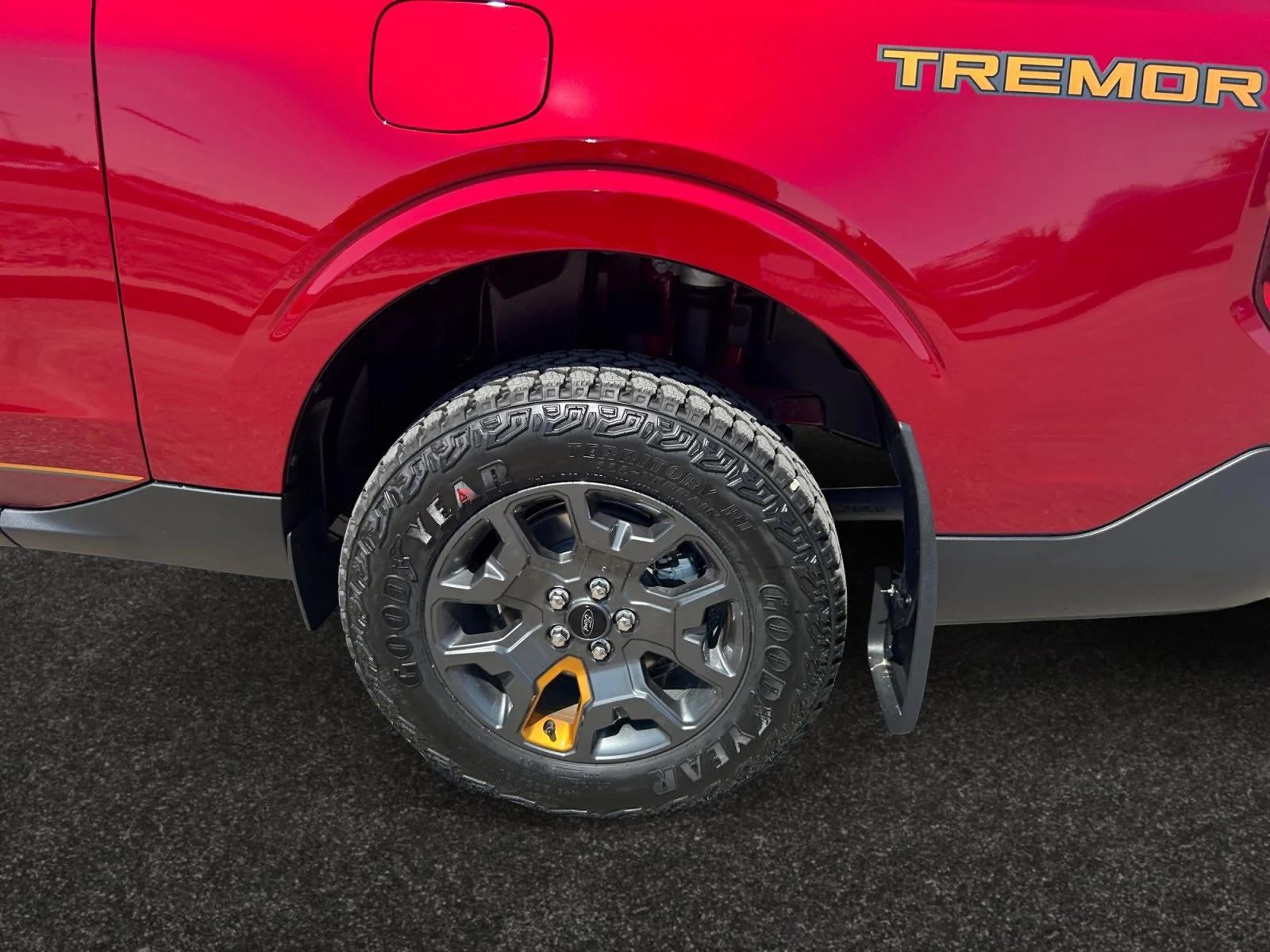 New 2026 Ruby Red Metallic Tinted Clearcoat Ford Tremor image 9