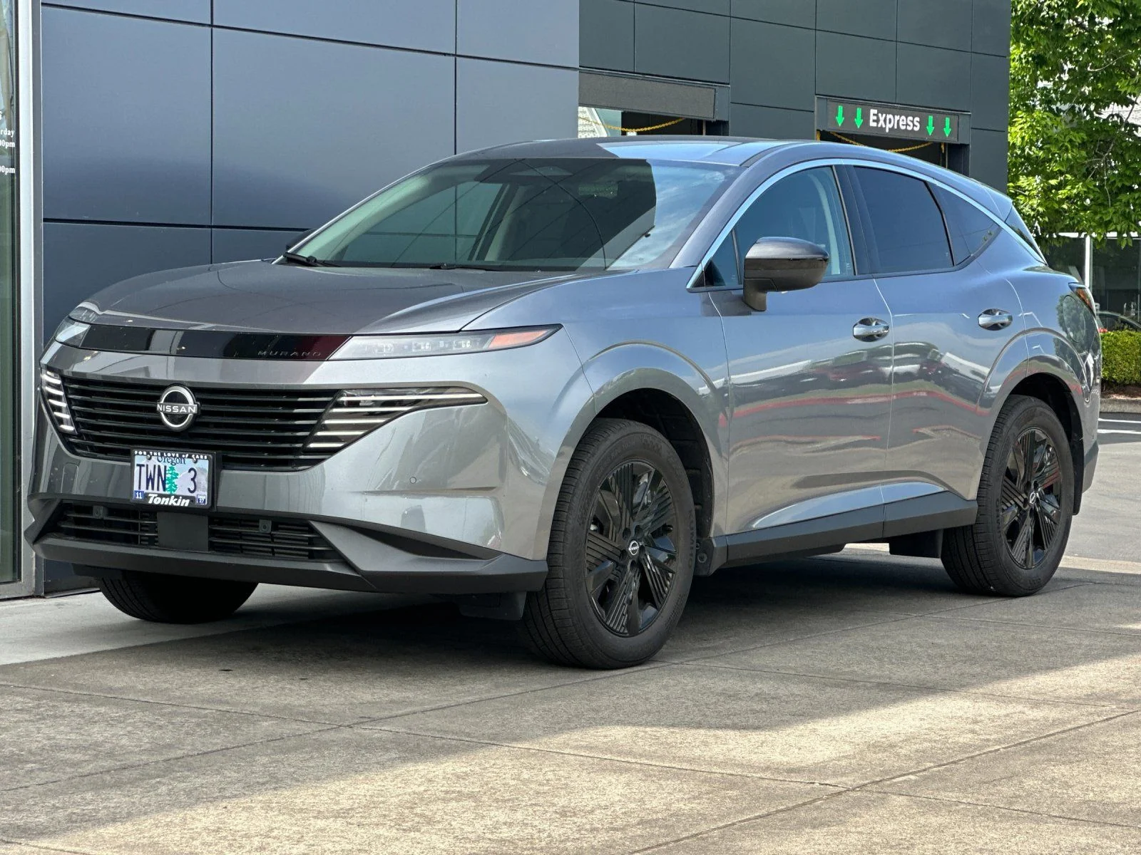 Used 2025 Gun Metallic Nissan SV image 7