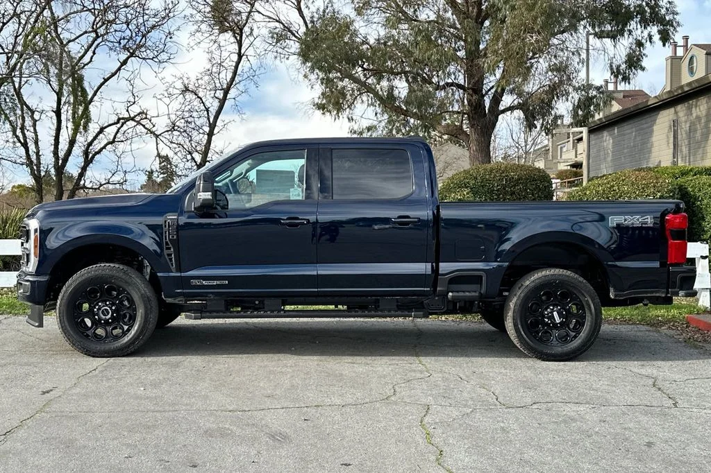 New 2025 Blue Metallic Ford F-250® Lariat® image 7