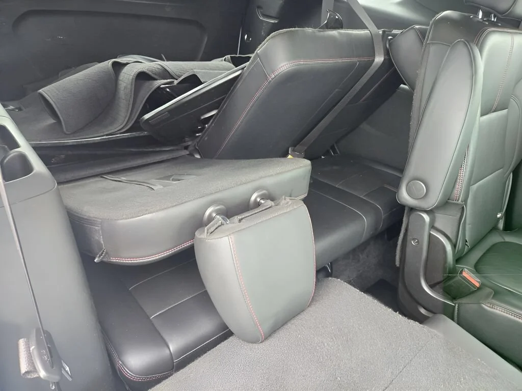 Certified Used 2022 SUMMIT WHITE Chevrolet RS image 12