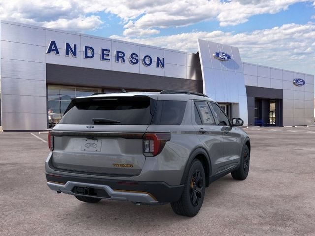 New 2026 Carbonized Gray Metallic Ford Tremor image 8