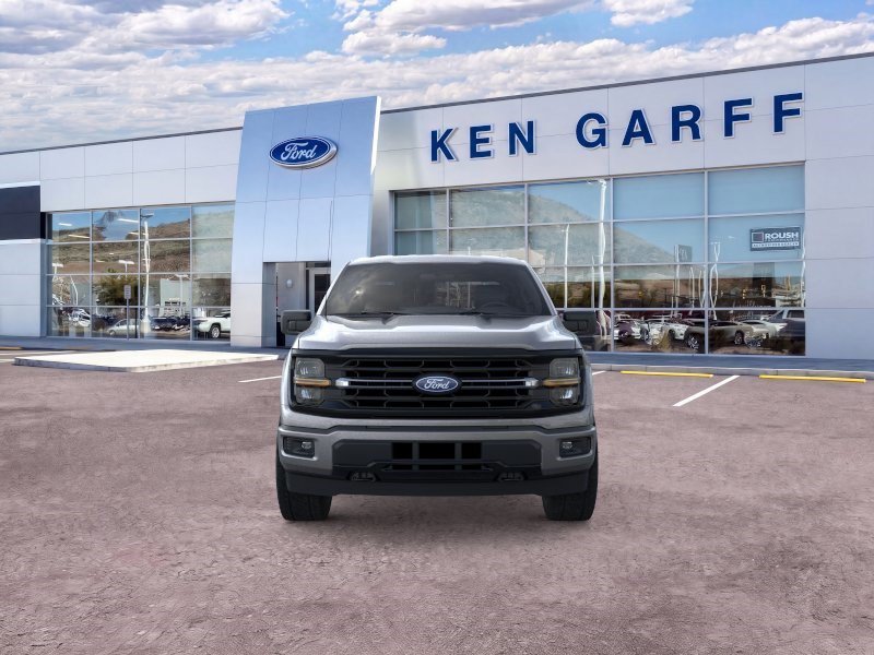 New 2026 Carbonized Gray Metallic Ford XLT image 6