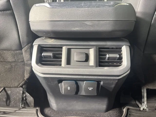 Used 2023 Blue Metallic Ford Lariat image 13