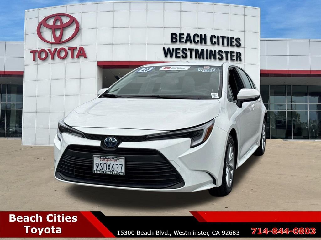 Certified Used 2025 White Toyota LE image 5