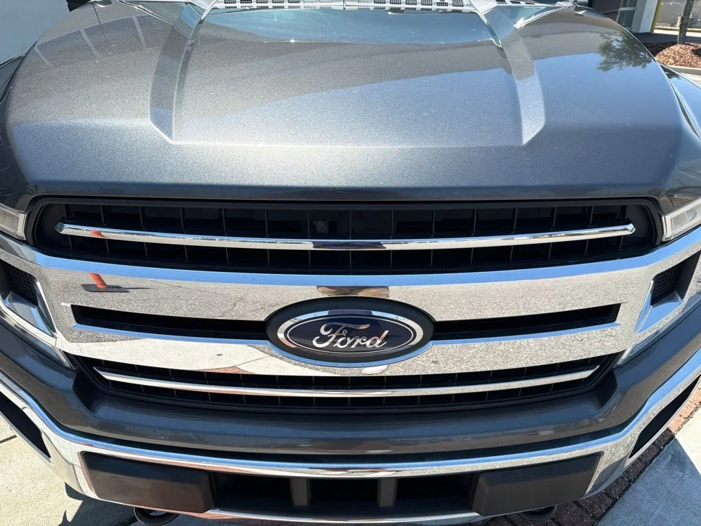 Used 2018 Gray Ford XLT image 12