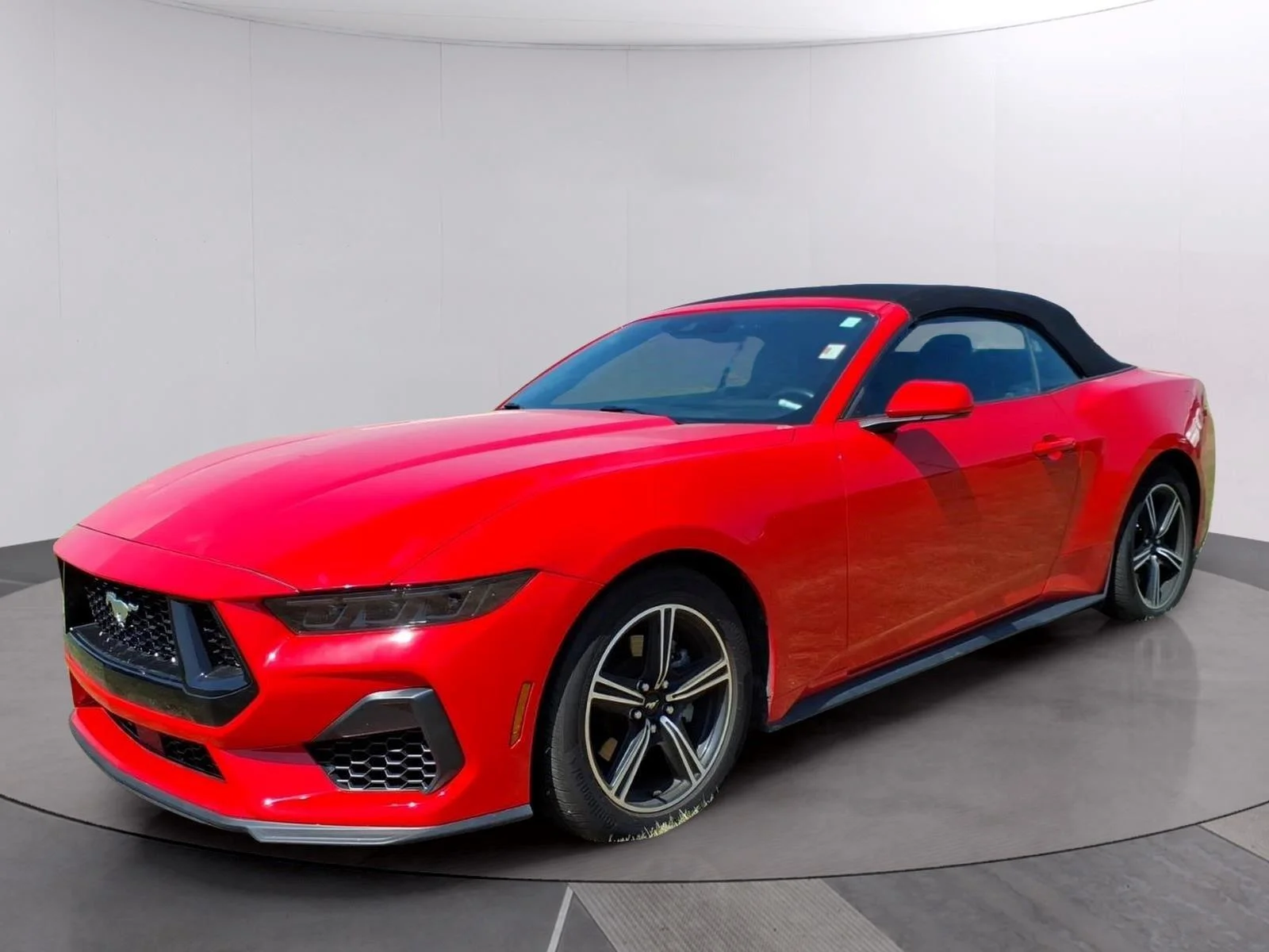 Used 2025 Race Red Ford EcoBoost Premium image 1