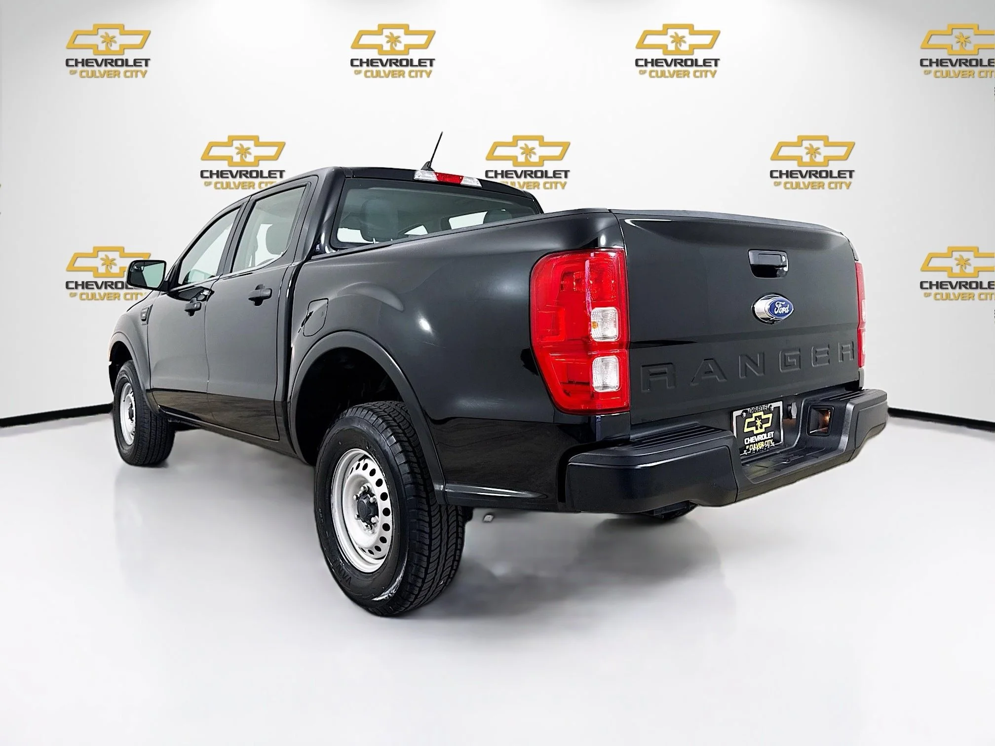 Used 2020 Black Ford XL image 6