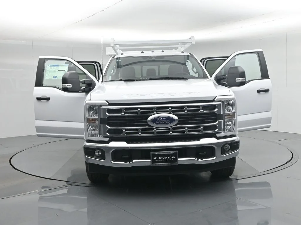 New 2026 White Ford XL image 40