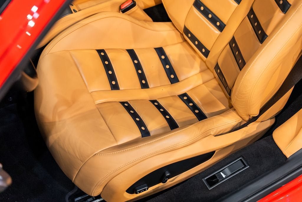 Used 2010 Rosso Corsa Ferrari Base image 26