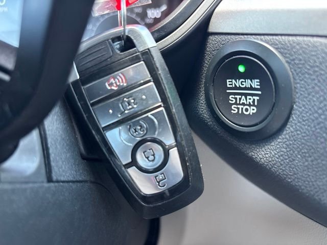 Used 2021 Gold Ford SE image 21